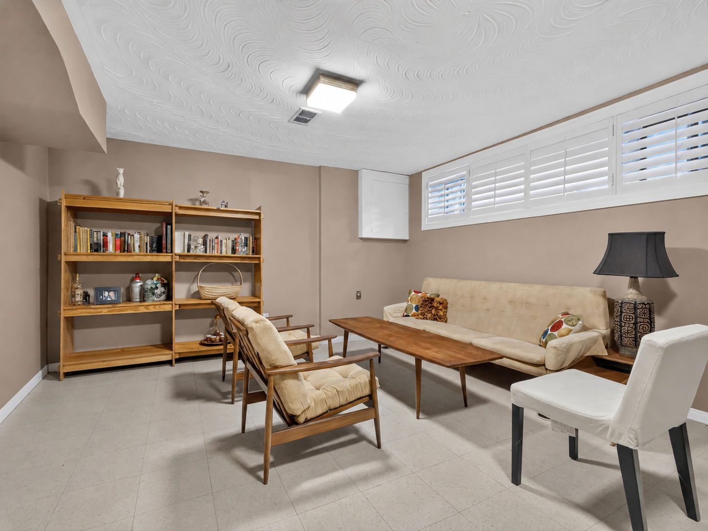 SOLD: Meticulously Maintained Residence
