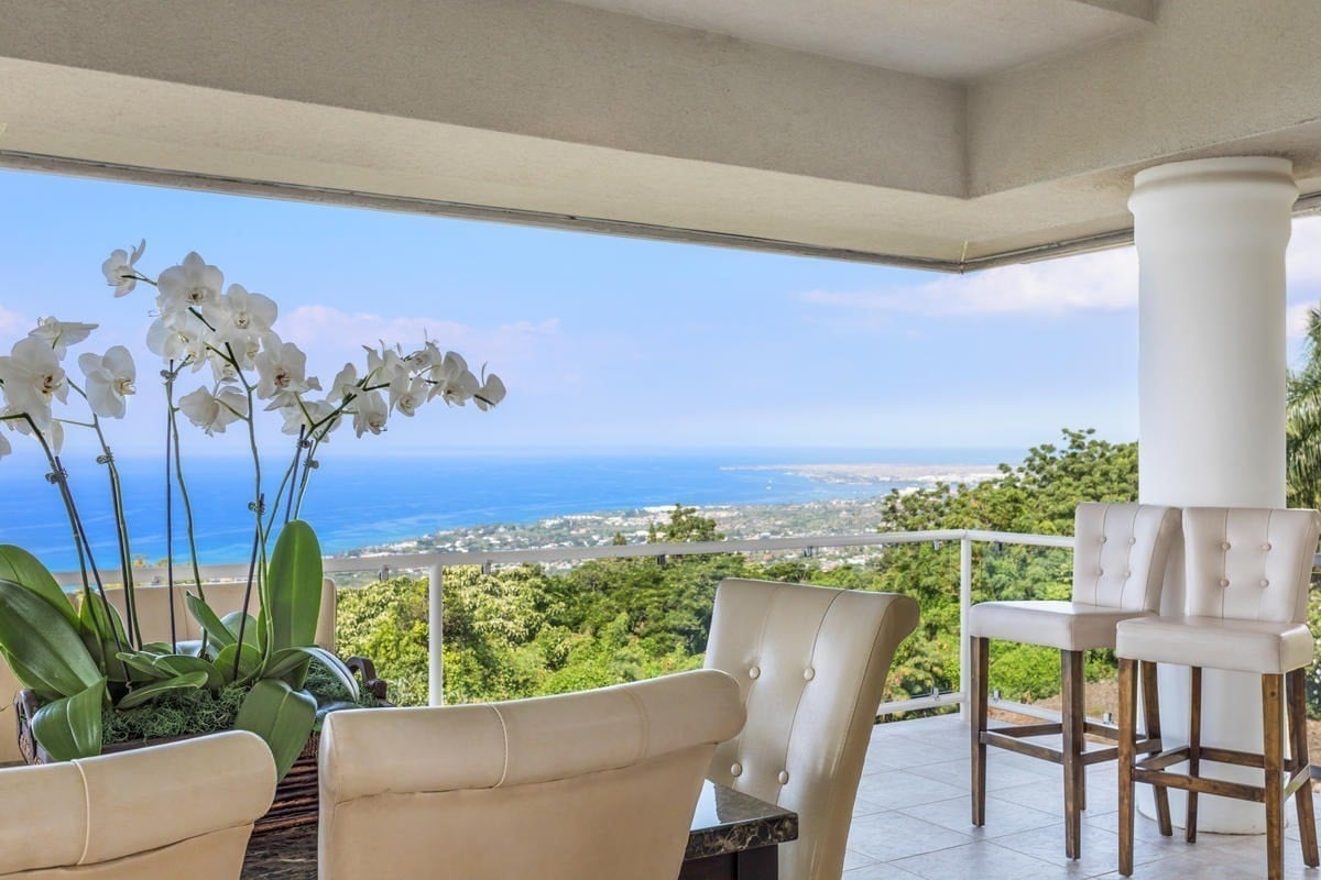 77-6311 Kaumalumalu Dr