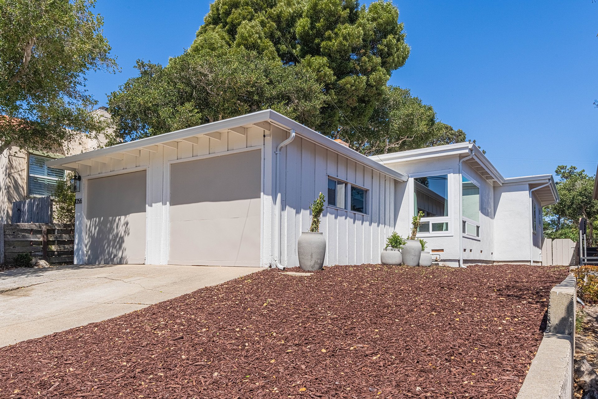 Charming Monterey Haven - 1056 Harrison St
