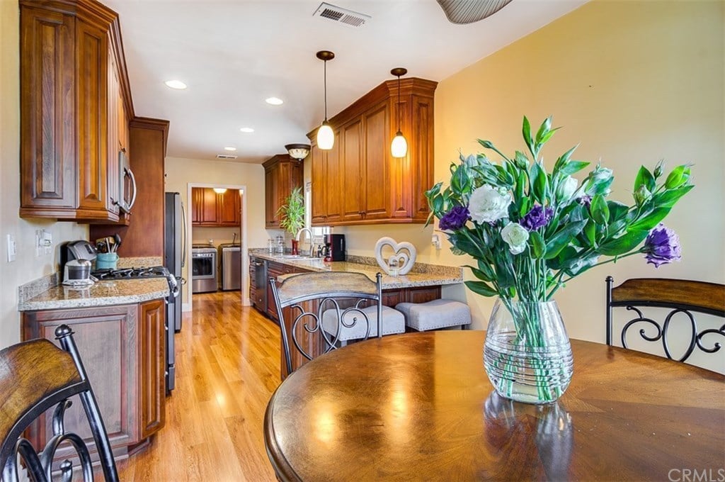 6212 Chickasaw Dr