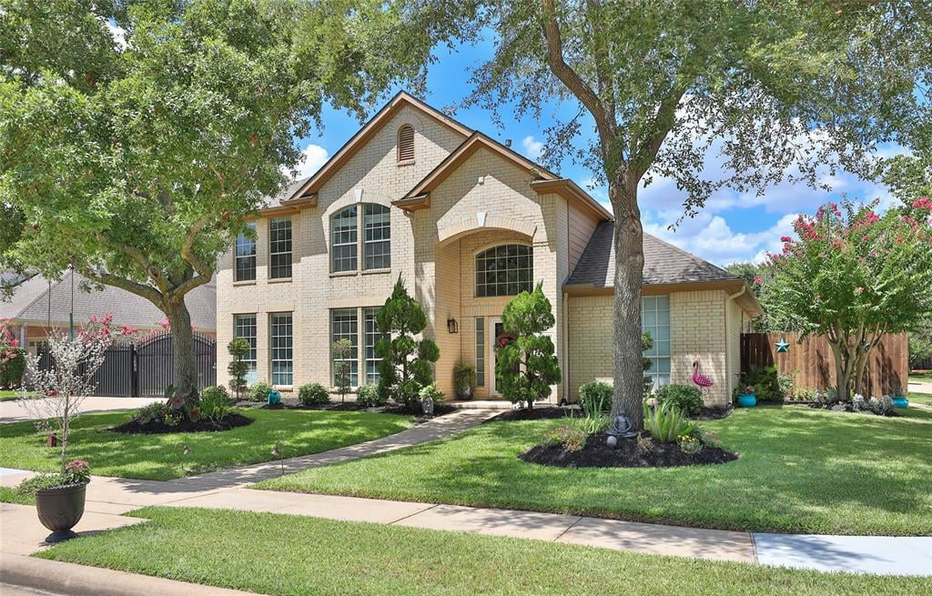 4202 Waterside Ct