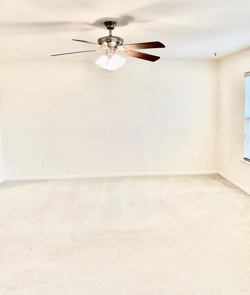 521 Windstone Trl