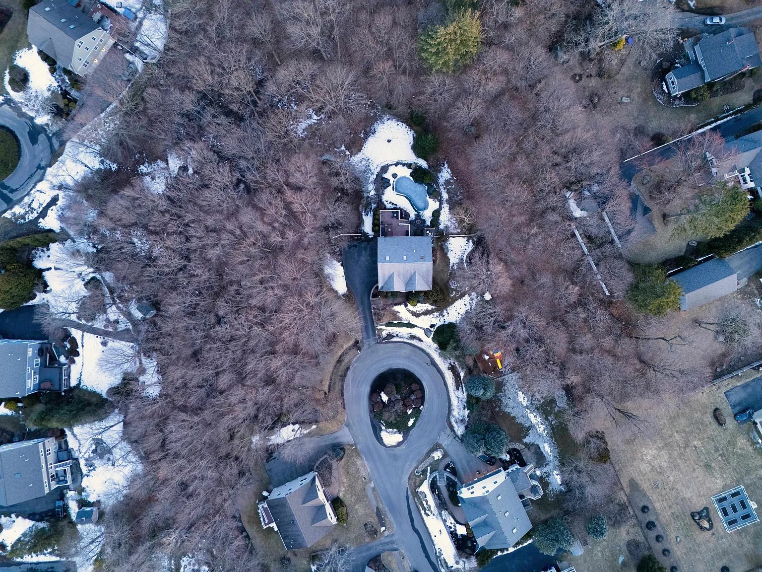 5 Squamscott Cir
