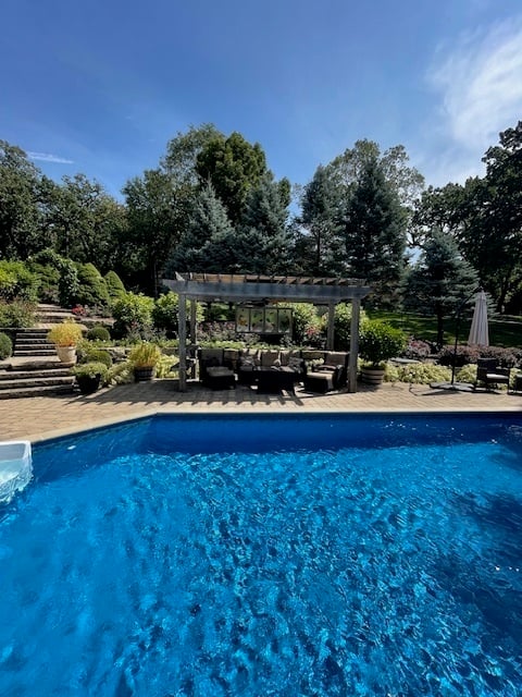 Luxury Living in Chicagoland Suburbs: Where Space, Privacy & Lifestyle Align