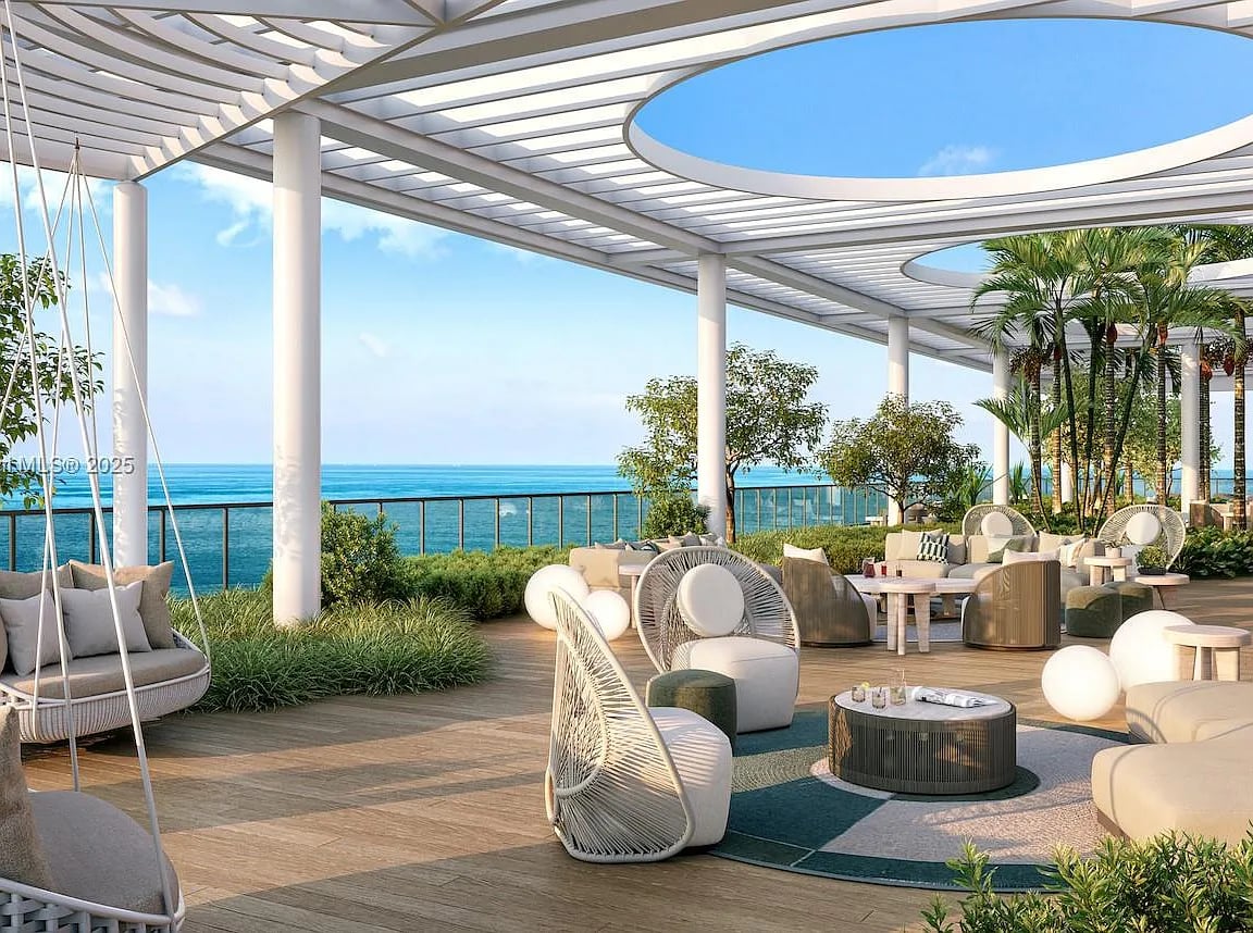 580 72nd St Unit: 1810