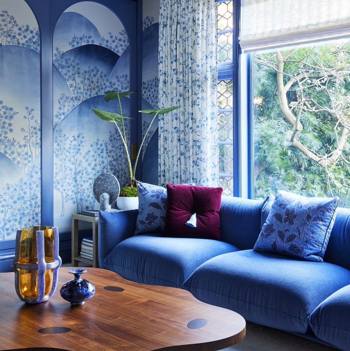 an example of 2026 wallpaper trend