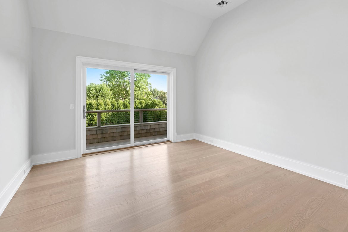 Newman Avenue, Bridgehampton