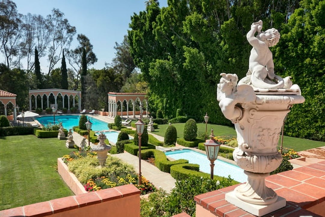 Valley Villa