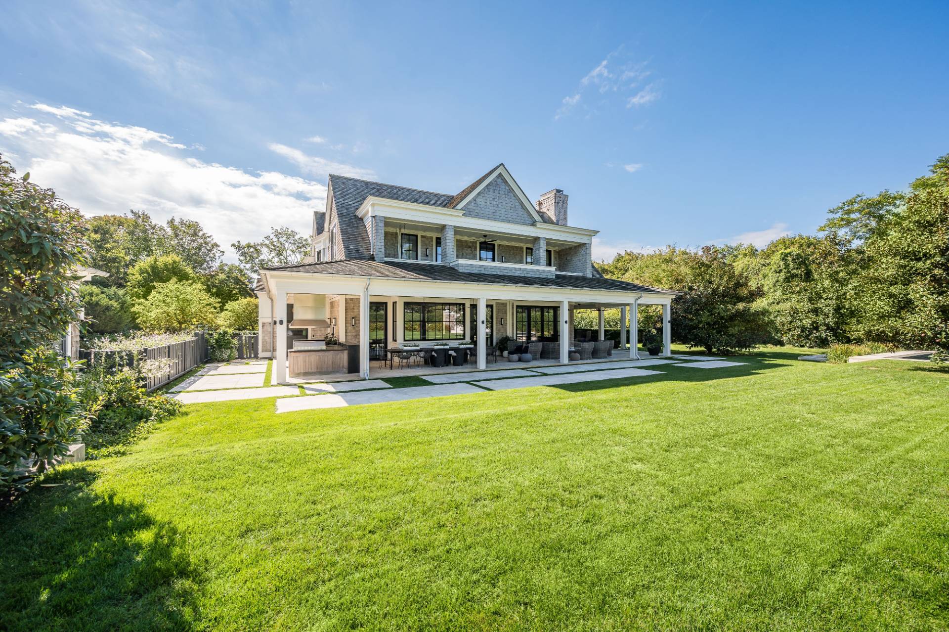 A MODERN CLASSIC IN SOUTHAMPTON'S ESTATE DISTRICT