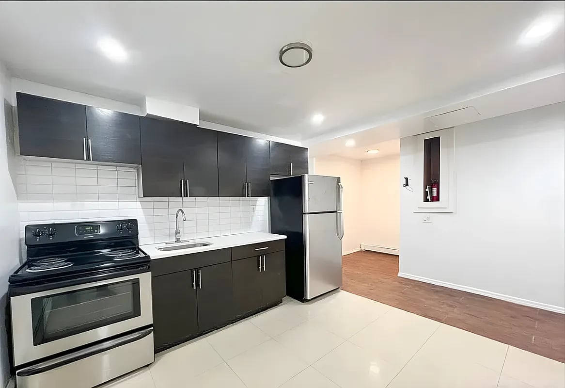 294 Tompkins Avenue 2