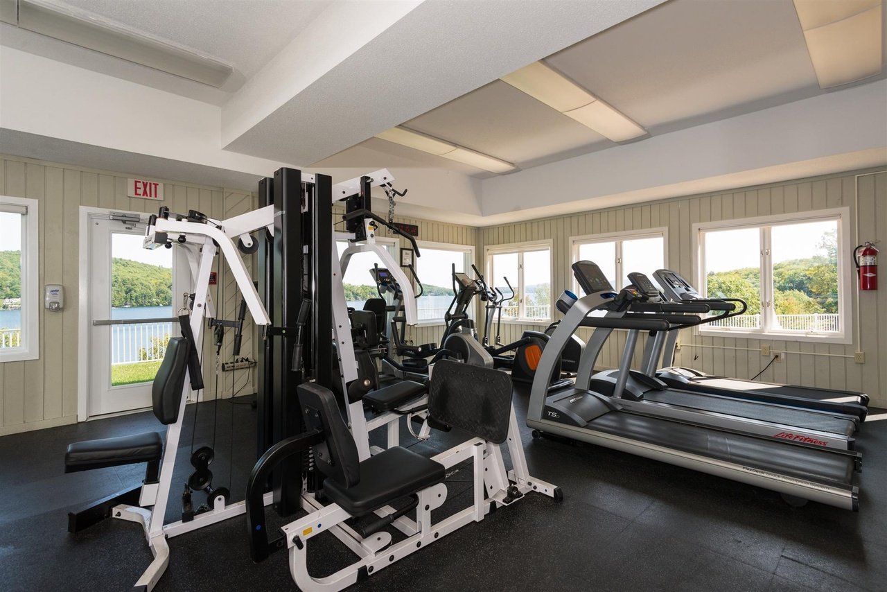 21 Hawk Ridge Rd #21