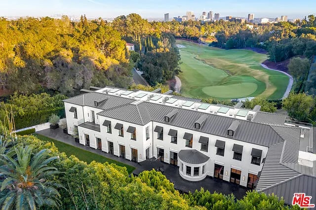 10701 Bellagio Rd