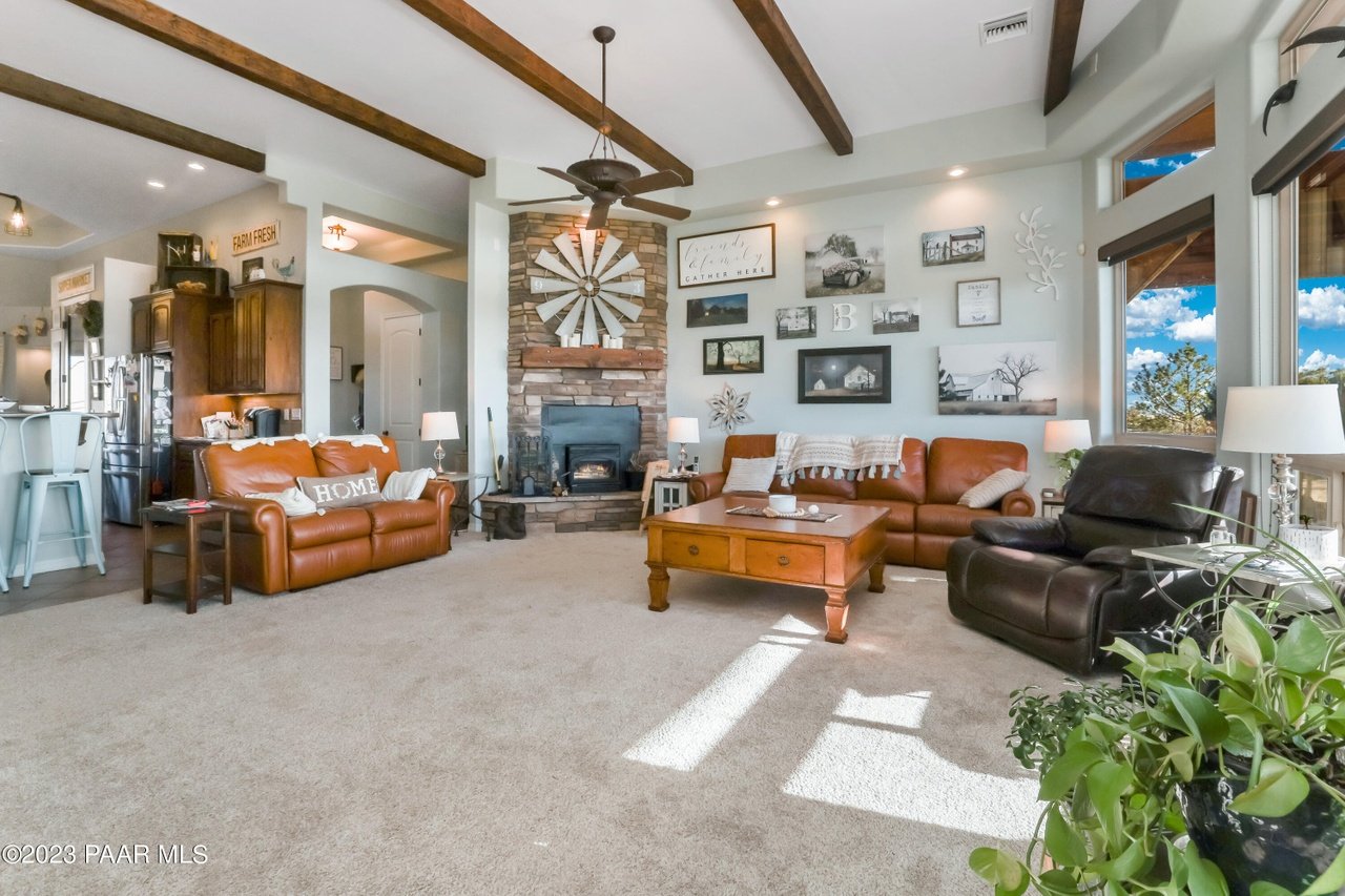 8200 N Prescott Ridge Rd