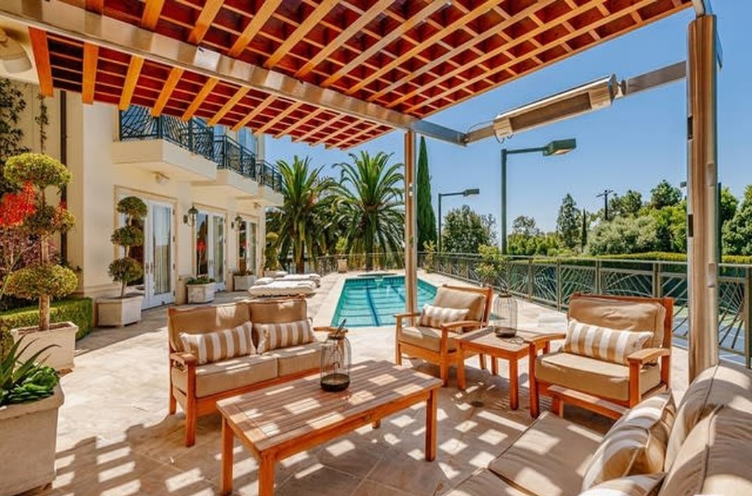 Summit Estate