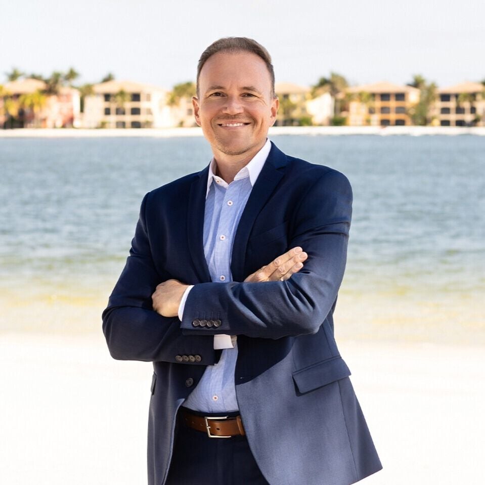 Dr. Frank Dittschar Fort Myers, FL Real Estate Agent Headshot