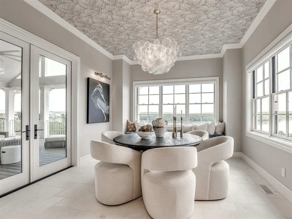 Unveiling Ultimate Lakeside Luxury: 102 Lower Greenway at Carlton Landing