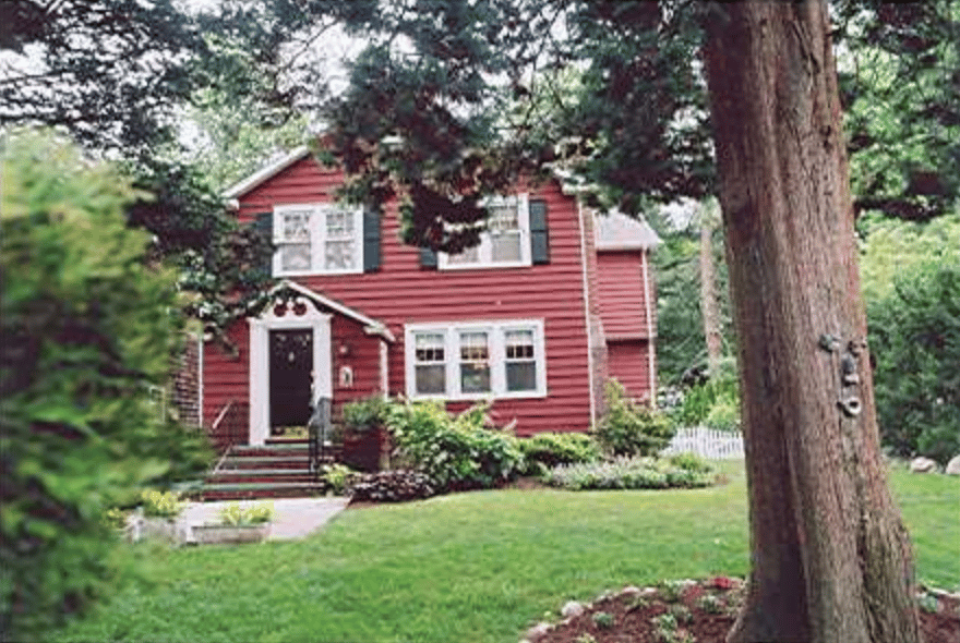 4 Raymond Street