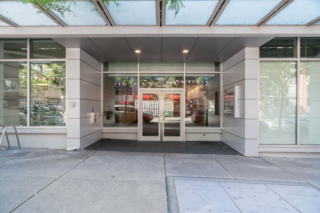 168 Powell St, #509