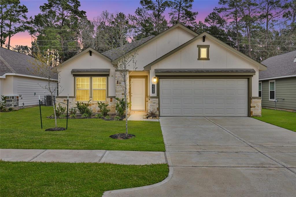 25066 Lindsey Ln