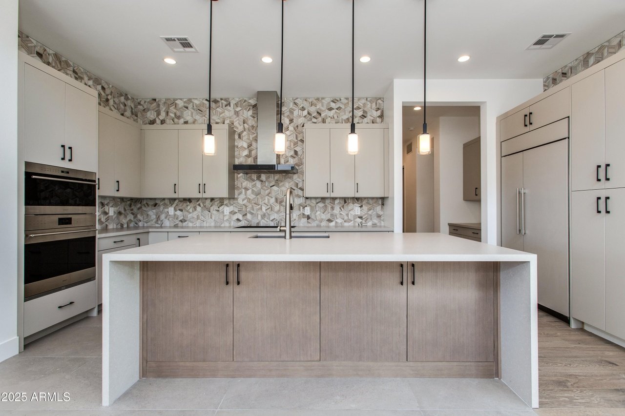 100 W Northern Ave #12