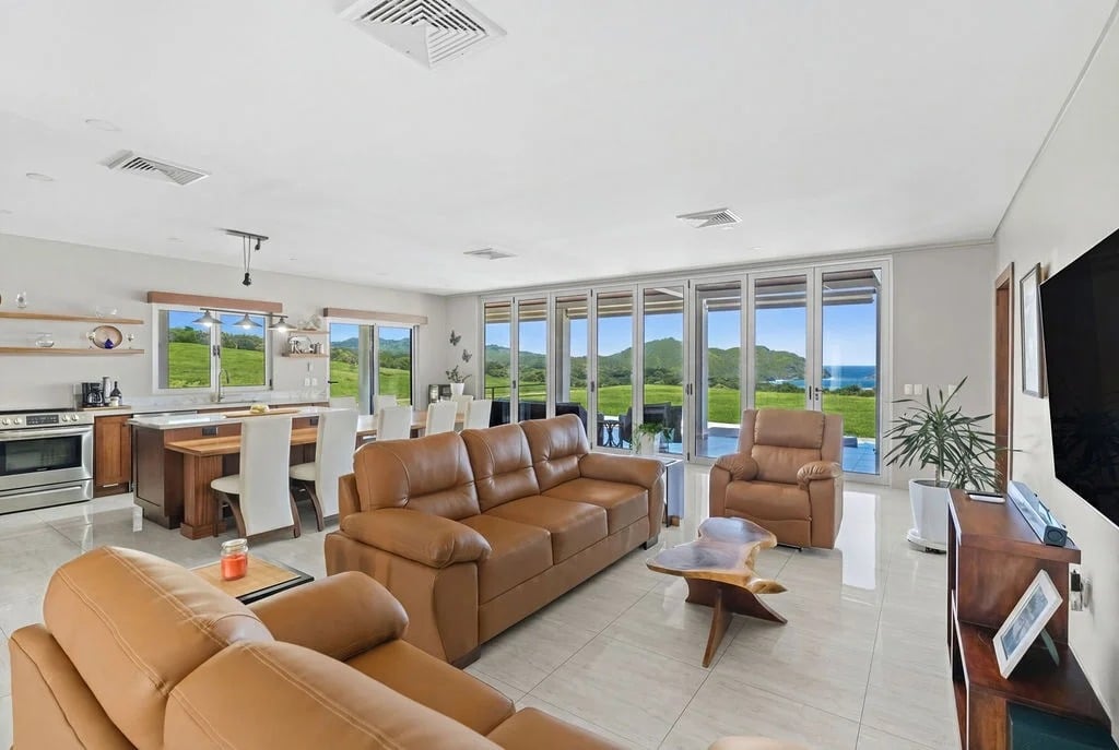 Ocean View Villa Isabella