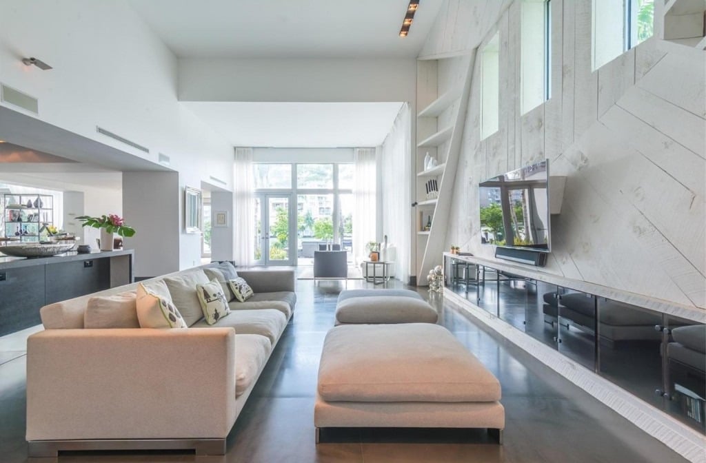 Art or Bal Harbour Mansion? We Think Both.