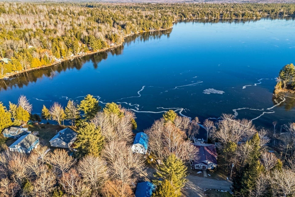 36 Worcester Way Lincoln, ME 04457