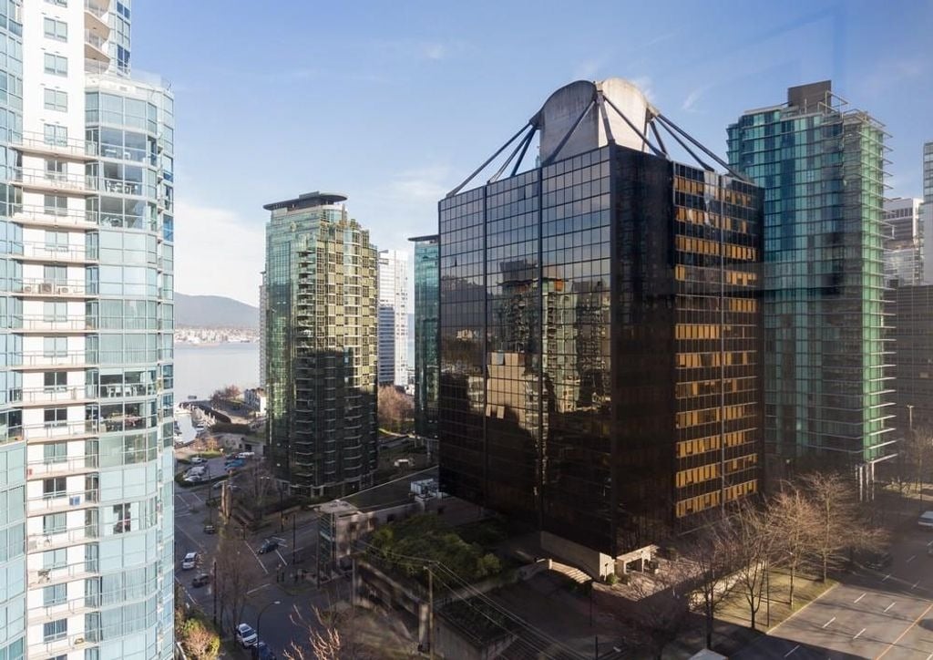 1420 W Georgia St, #1303