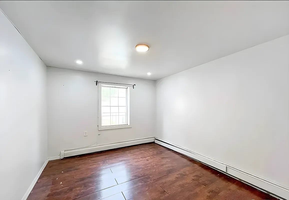 294 Tompkins Avenue 2