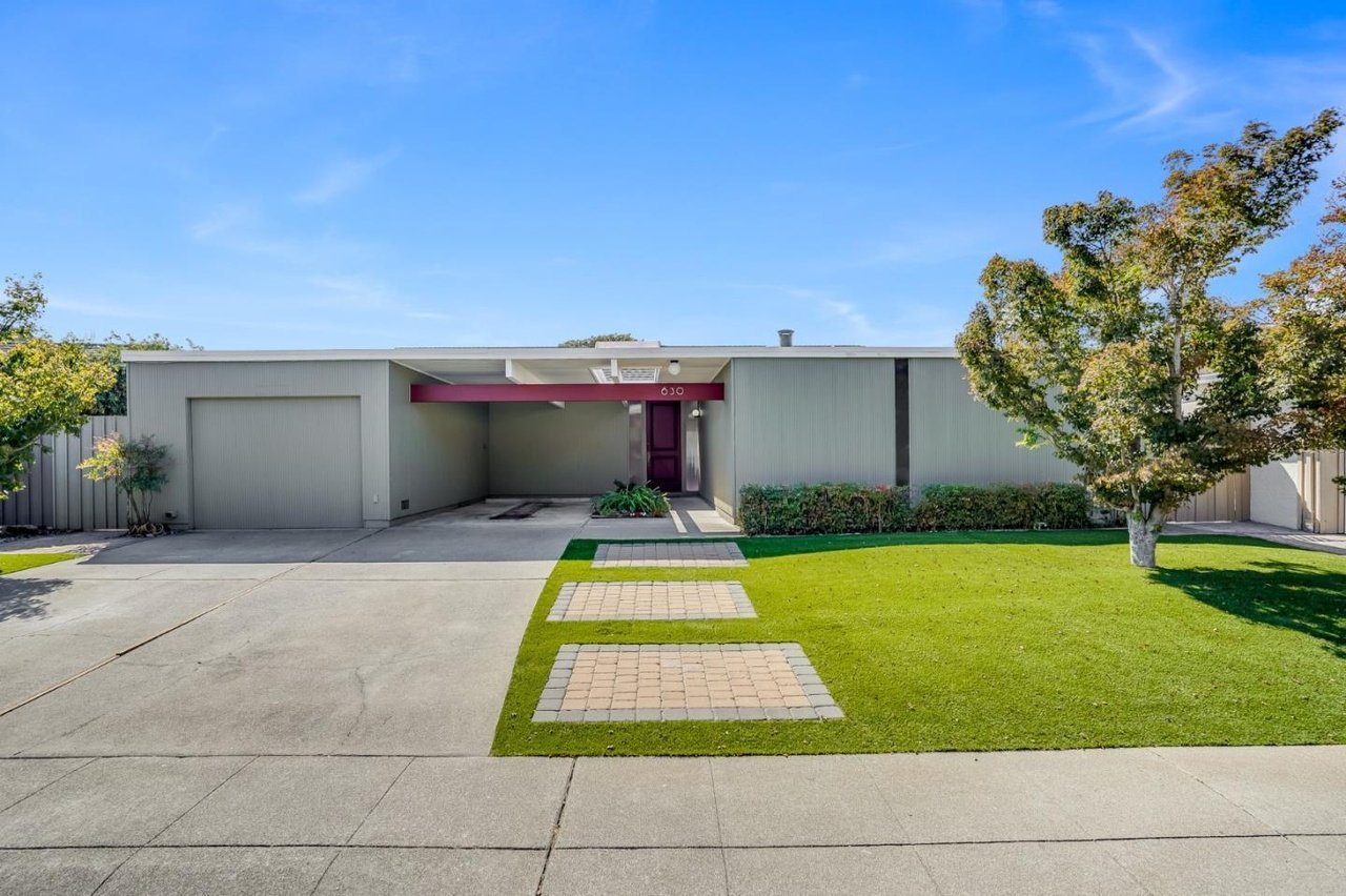 630 Harvester Dr