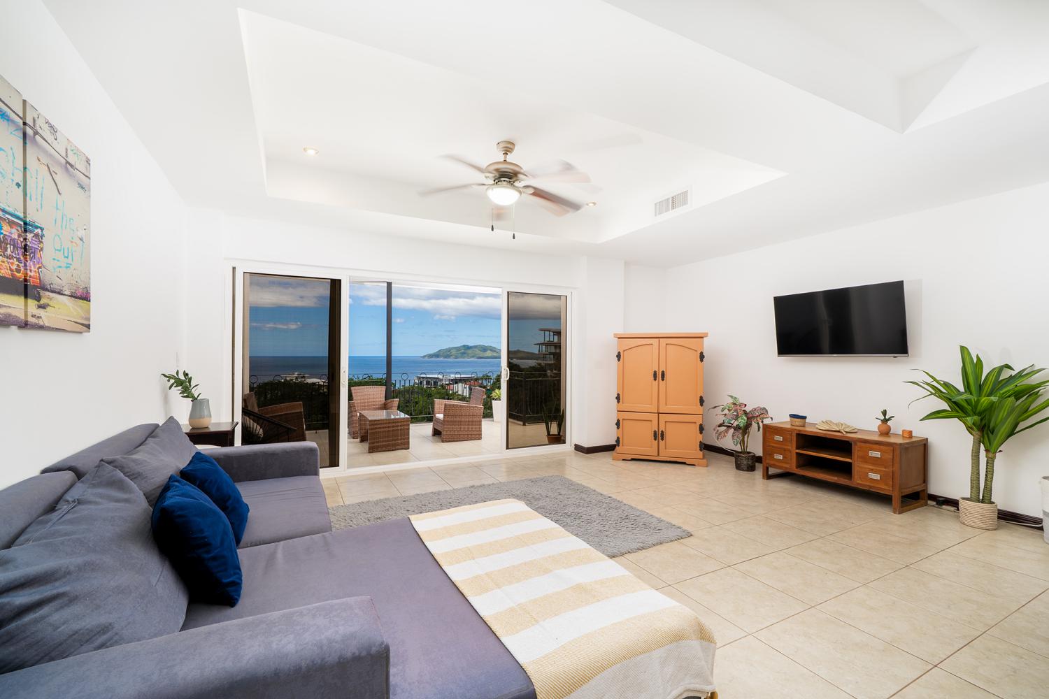 Gran Mirador #3 | Ocean-View 2-Bedroom Condo with Private Elevator | Tamarindo