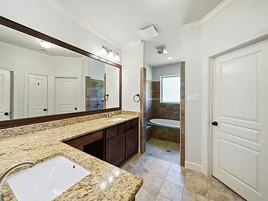 11264 Blue Grass Way