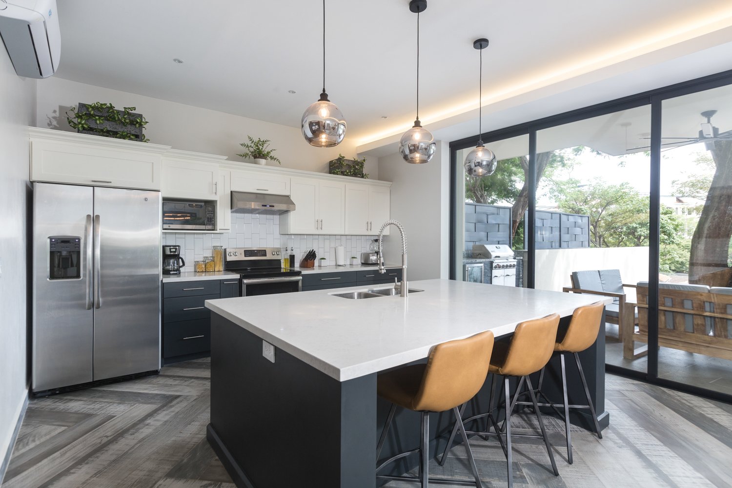Casa Giving Tree | Modern 5-Bed Luxury Home with Beach Access in Tamarindo, Costa Rica