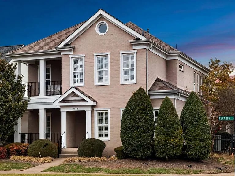 2179 Veranda Pl