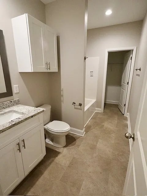 610-612 Vang Ct