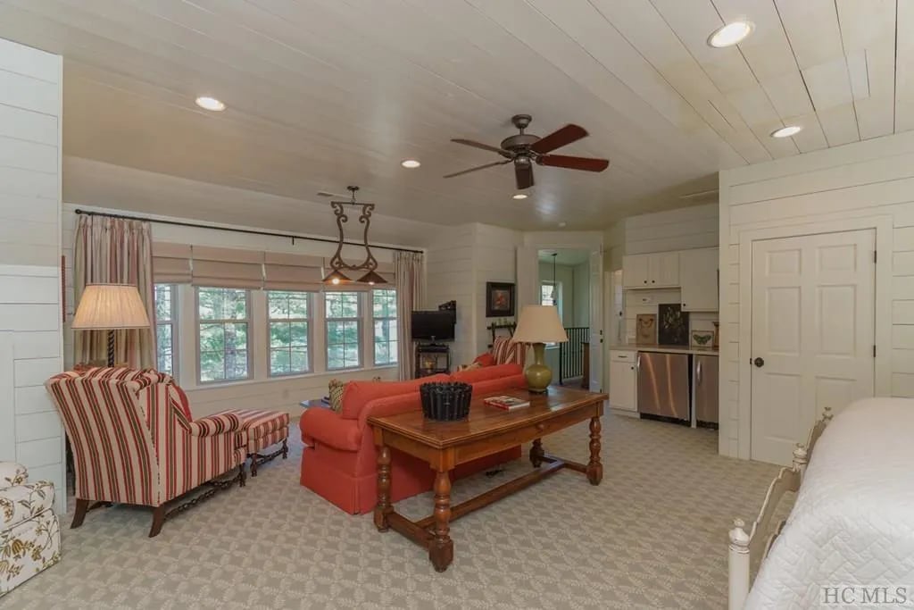 248 Sunset Shores Dr