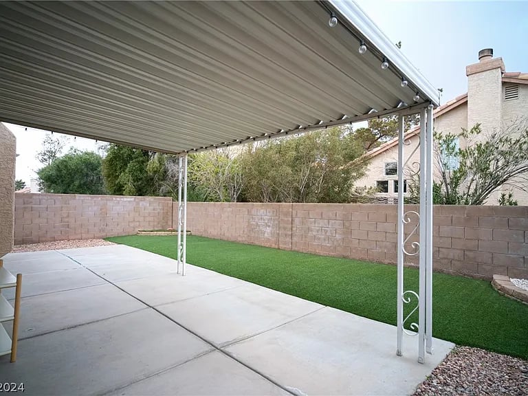 866 Single Tree Dr