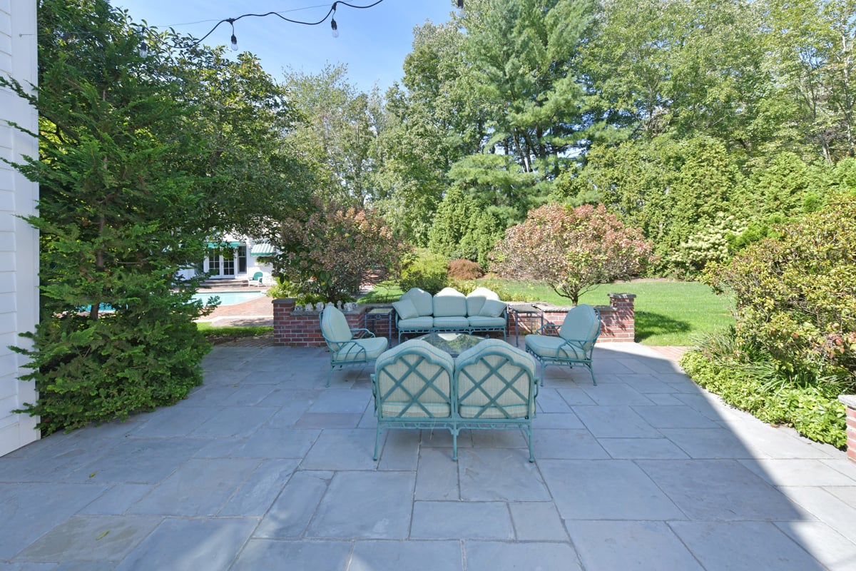 18 Powderhorn Rd
