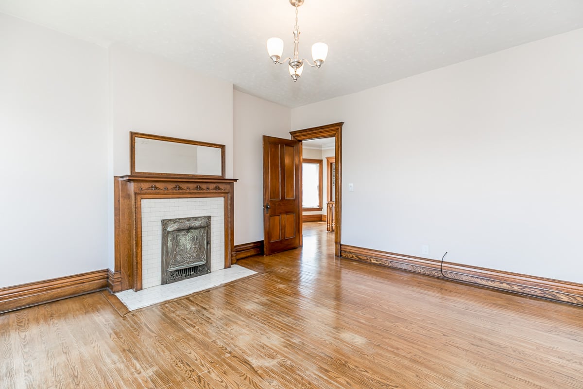 415 Davis Drive 1, Newmarket