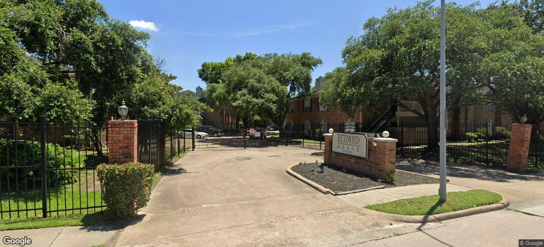 2626 Holly Hall St, #1016