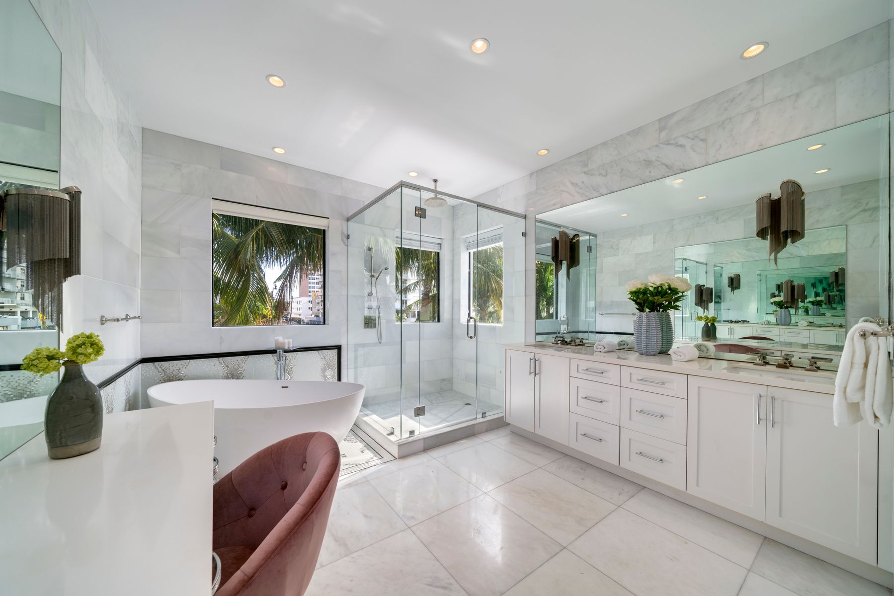 2901 Flamingo Dr.