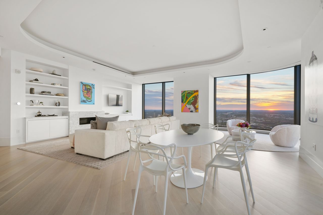 The Residences at The Four Seasons Dalton Steet