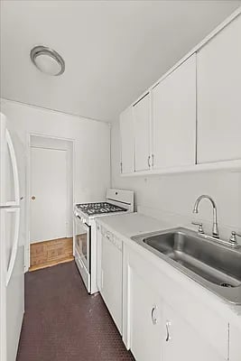 440 East 79th Street #15D