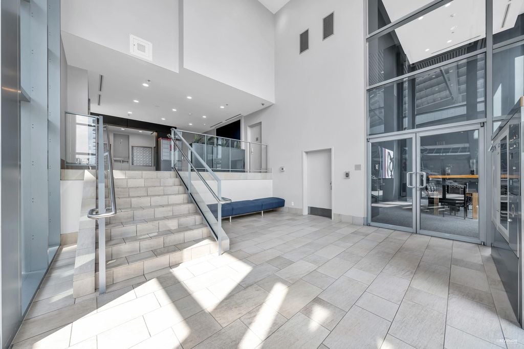 111 W Georgia St, #509