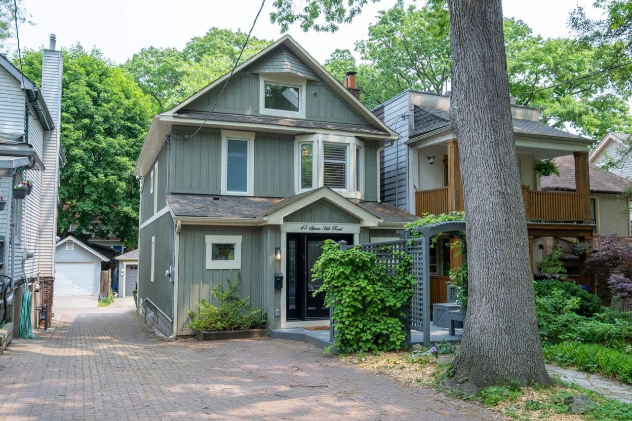 45 Spruce Hill Rd