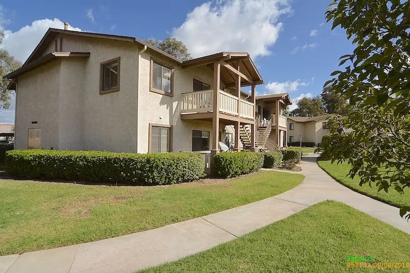 1423 Graves Ave #209