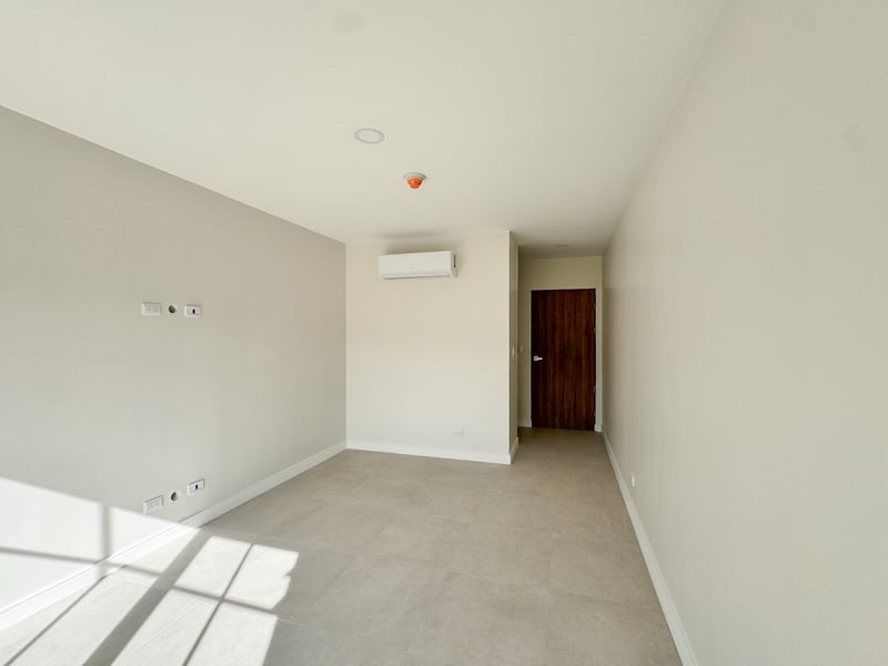 292052 La Rambla | Elegant Two-Bedroom Residence at the Crossroads of Las Catalinas’ Energy and Charm