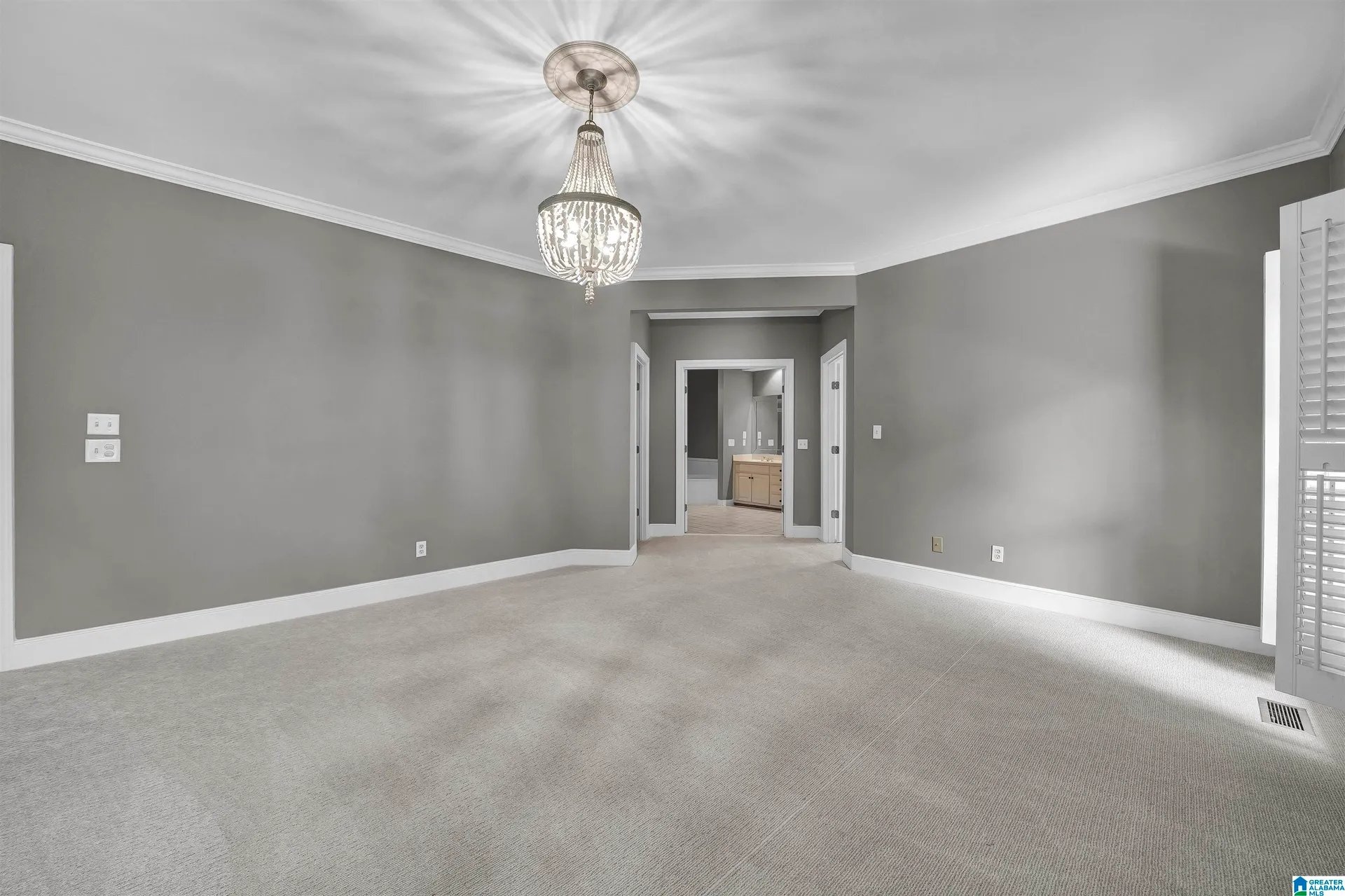 1809 INDIAN CREEK CIR