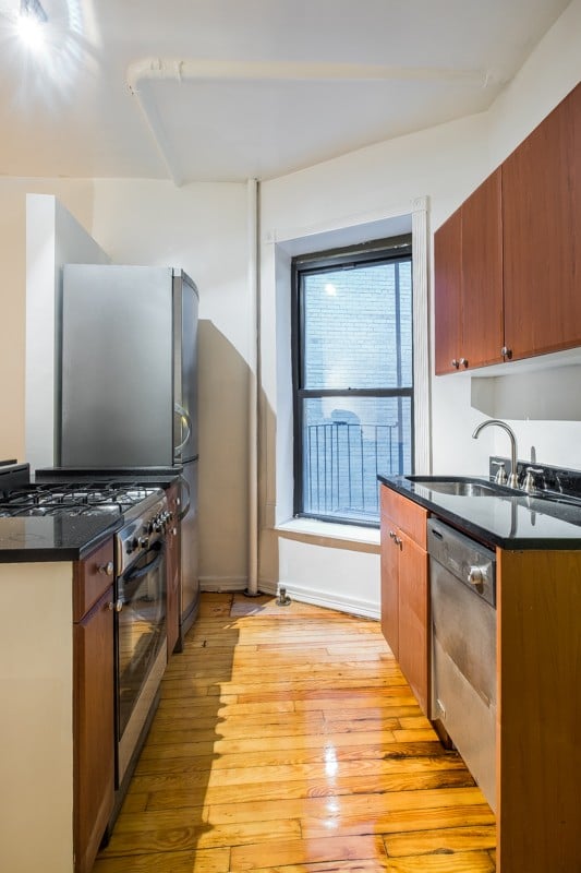 339 East 12th Street Unit: 1B