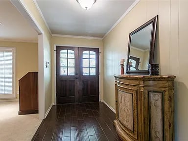303 W Shore Dr